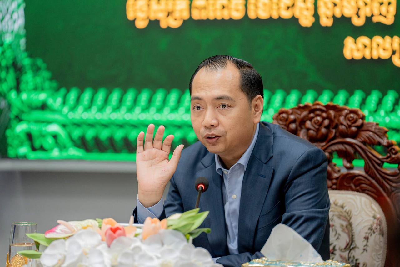 ហាមឃាត់ចាក់ផ្សាយភាពយន្តថៃនៅលើអនឡាញគ្រប់ទម្រង់ ទាំងតាមទូរទស្សន៍ ទូរទស្សន៍ខ្សែកាប និងតាមផ្កាយរណប
