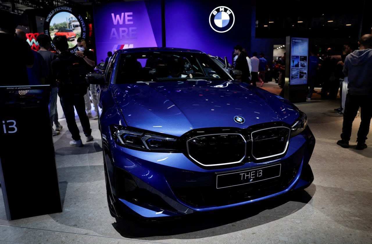 BMW ប្រកាសប្រមូលឡានជាង ៥០ ម៉ឺនគ្រឿងទូទាំងពិភពលោក មកជួសជុលវិញ បារម្ភពីហានិភ័យឆាបឆេះ